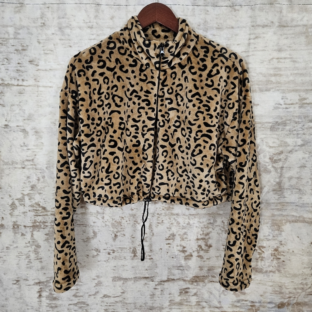 HYFVE Buckle Leopard Print Fleece Pullover and Pant Set M L Jogger Soft Cozy - Picture 2 of 9